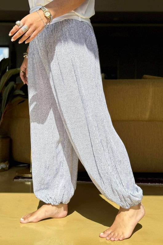 Made in Italy Harem Balloon Pant Pinstripe White /17 = ~